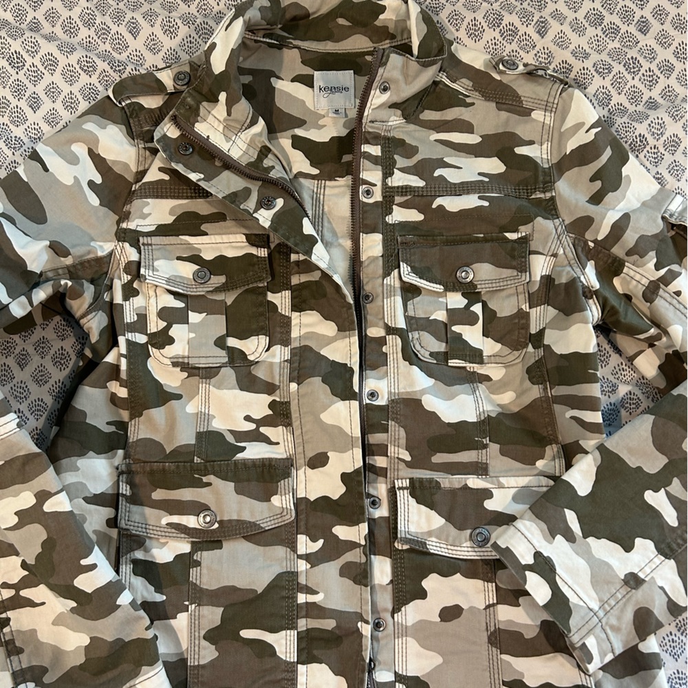 Camo lined feminine military jackets